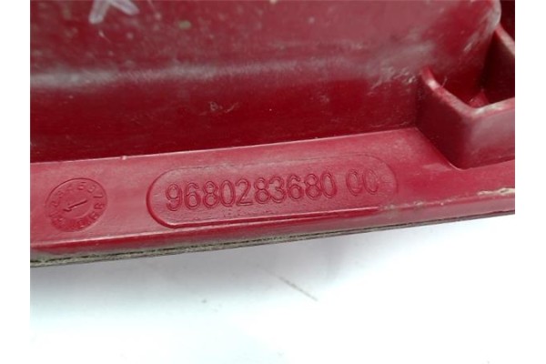 Recambio de piloto trasero derecho para citroen c2 referencia OEM IAM 968028368000 79998D 