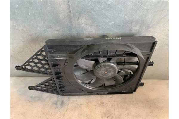 Recambio de electroventilador para volkswagen polo v (6r1) 1.0 referencia OEM IAM 6R0121207  