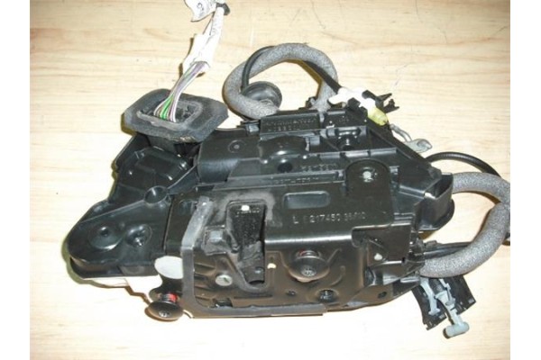Recambio de cierre electromagnetico delantero izquierdo para volkswagen polo v (6r1) 1.4 advance referencia OEM IAM 5K1837015B  