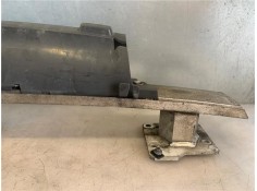 Recambio de refuerzo paragolpes para citroen c4 berlina 1.6 hdi referencia OEM IAM 7106C5  