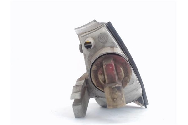 Recambio de intermitente delantero dcho para renault clio i fase i / ii (b/c57) referencia OEM IAM  89398010 