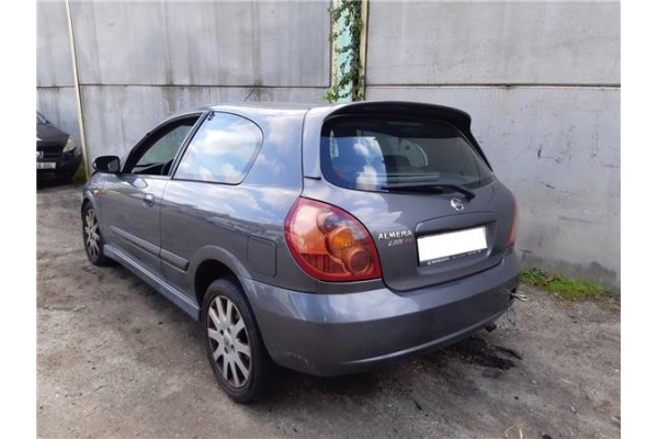 nissan almera (n16/e)(2000) del año 