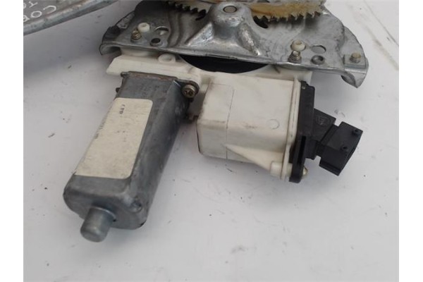 Recambio de mecanismo elevalunas trasero derecho para toyota corolla (e12) referencia OEM IAM 992045-100  