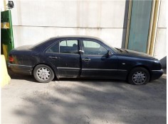 mercedes-benz clase e (bm 210) berlina del año 1995