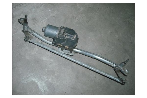 Recambio de motor limpiaparabrisas delantero para audi a6 berlina (4f2) 3.0 tdi referencia OEM IAM  0 390 241 771 