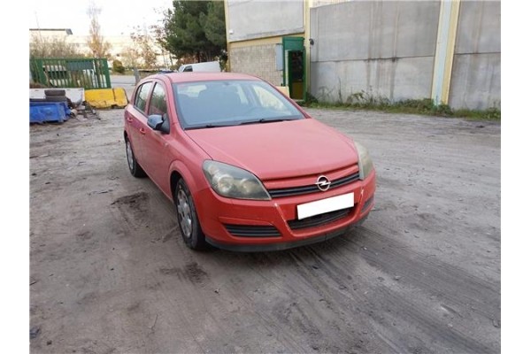 opel astra h berlina del año 2005