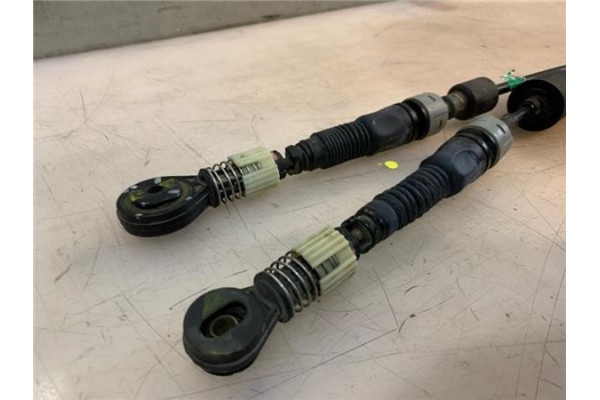 Recambio de palanca de cambio para hyundai kona (os) 1.0 pure referencia OEM IAM 84640J9200TRY  