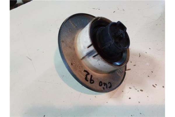 Recambio de tapon combustible para renault clio i fase i / ii (b/c57) 1.1 referencia OEM IAM    Recambio de tapon combustible para renault clio i fase i / ii (b/c57) 1.1 referencia OEM IAM