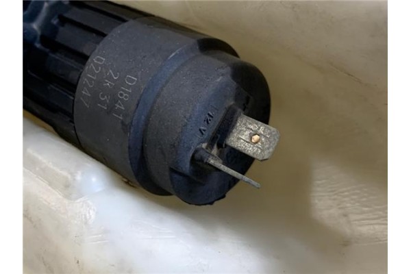 Recambio de deposito limpiaparabrisas para fiat i doblo (119) 1.2 (223axa1a) referencia OEM IAM 46767203  