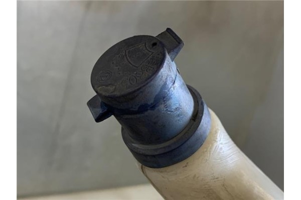 Recambio de deposito limpiaparabrisas para fiat i doblo (119) 1.2 (223axa1a) referencia OEM IAM 46767203  