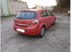 opel astra h berlina del año 2005