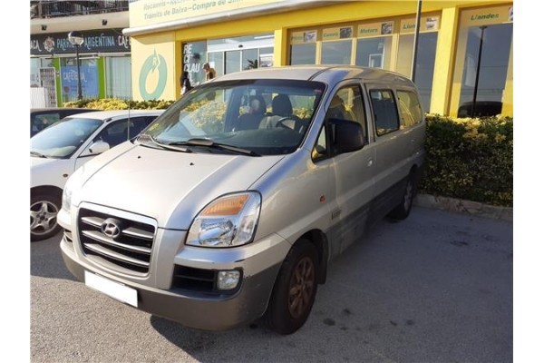 hyundai h-1 furgón del año 