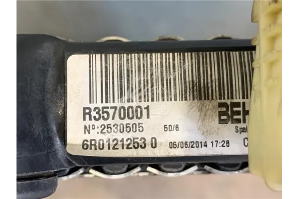 Recambio de radiador agua para volkswagen polo v (6r1) 1.0 referencia OEM IAM 6R01212530  