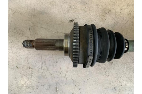Recambio de palier delantero izquierdo para kia carnival 2.9 td referencia OEM IAM K55225600A  