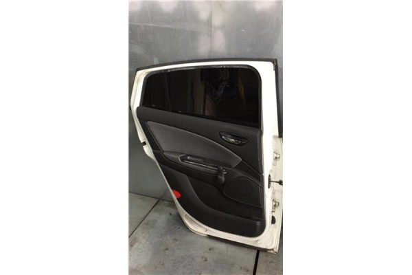 Recambio de puerta trasero izquierda para fiat ii bravo (198) 1.9 d multijet referencia OEM IAM 51751201  