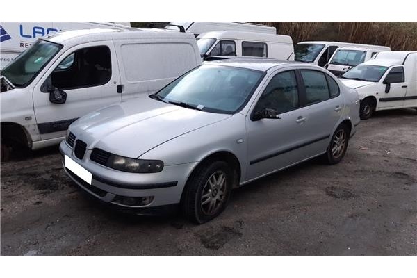 seat toledo (1m2)(03.1999 ) del año 