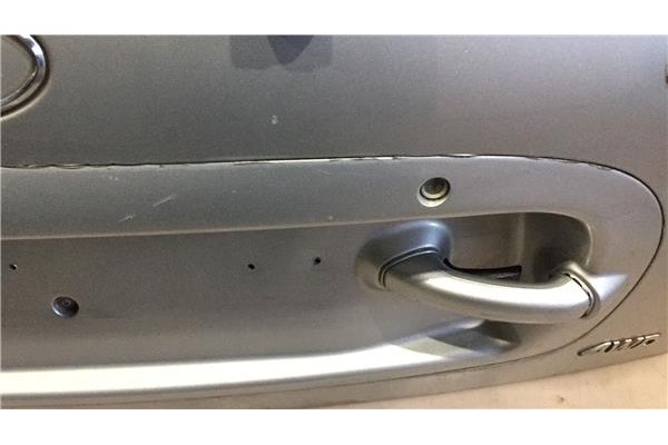 Recambio de porton trasero para hyundai santa fe (sm) 2.0 crdi 4x4 referencia OEM IAM 7370026090  