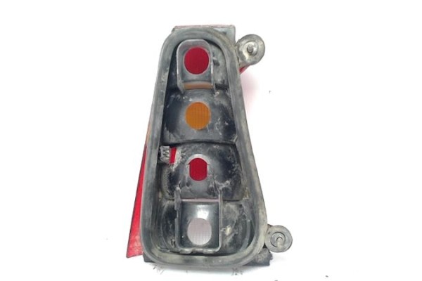 Recambio de piloto trasero derecho para citroen ax referencia OEM IAM 95659632  