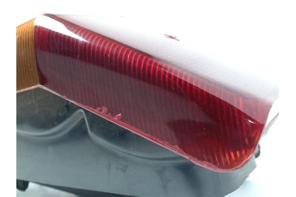 Recambio de piloto trasero derecho para citroen ax referencia OEM IAM 95659632  