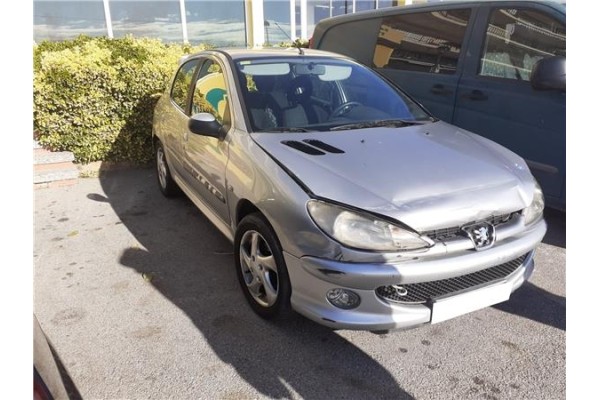 peugeot 206 del año 1998