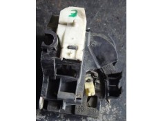 Recambio de cierre electromagnetico delantero izquierdo para renault clio ii (xbo) 1.2 16v 75cv referencia OEM IAM 7700434604  