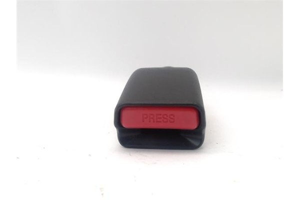 Recambio de anclaje cinturon trasero izquierdo para citroen c1 1.2 feel referencia OEM IAM B0011390XX B0009051XX 