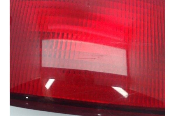 Recambio de piloto trasero derecho para hyundai accent (lc) referencia OEM IAM 9240225510  