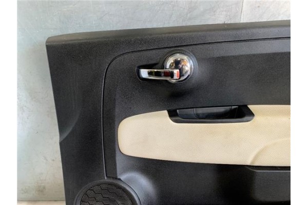 Recambio de guarnecido puerta delantero derecha para fiat 500 1.2 referencia OEM IAM 51779923  