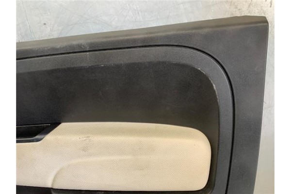 Recambio de guarnecido puerta delantero derecha para fiat 500 1.2 referencia OEM IAM 51779923  