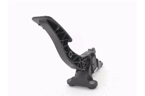Recambio de pedal acelerador para hyundai kona (os) 1.0 pure referencia OEM IAM 32700H8100  