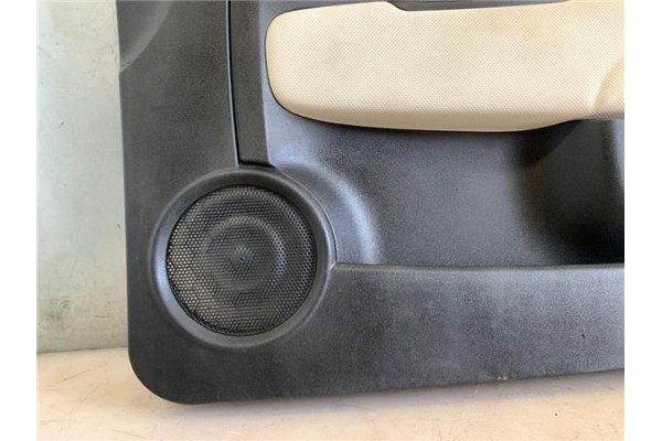 Recambio de guarnecido puerta delantero derecha para fiat 500 1.2 referencia OEM IAM 51779923  