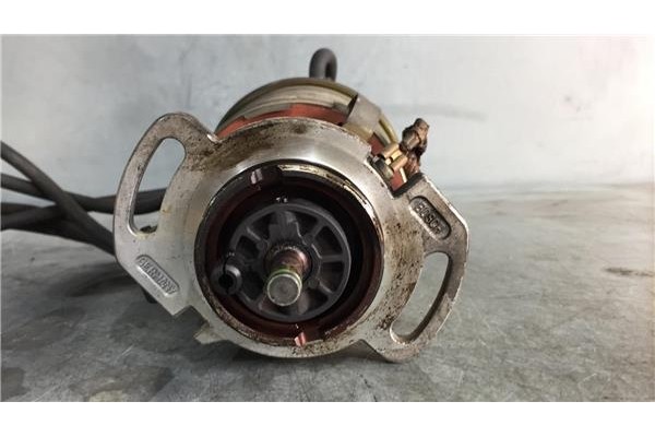 Recambio de delco para volkswagen polo iii (6n1) 60 1.4 referencia OEM IAM 0237521061 0986237673 