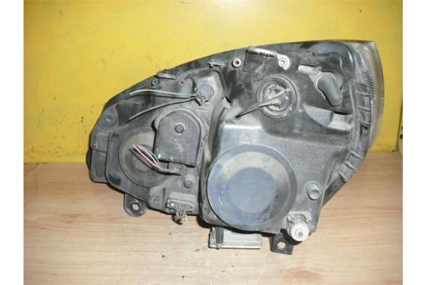 Recambio de faro delantero dcho para renault scenic ii (jm) 1.9 dci (jm12, jm0g) referencia OEM IAM 7701064139 7701056139 