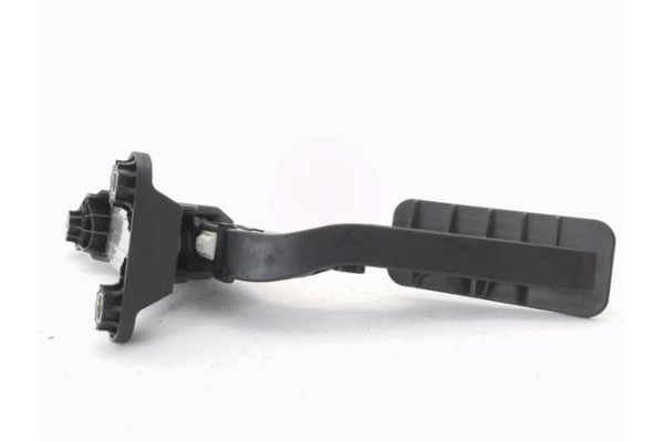 Recambio de pedal acelerador para hyundai kona (os) 1.0 pure referencia OEM IAM 32700H8100  