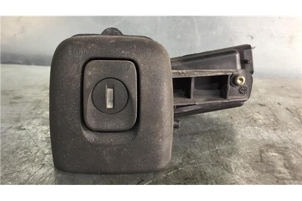 Recambio de maneta exterior porton para renault clio ii fase ii (b/cb0) 1.2 authentique referencia OEM IAM 8200447266 8200060917