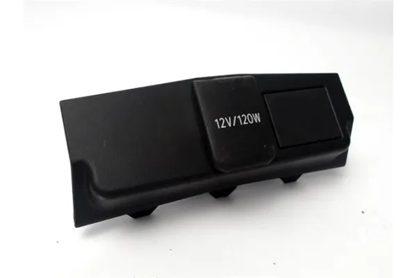 Recambio de toma corriente para toyota corolla (e21) híbrido hybrid active referencia OEM IAM 5891102380 Recambio de toma corriente para toyota corolla (e21) híbrido hybrid active referencia OEM IAM 5891102380
