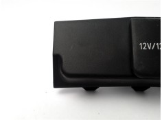 Recambio de toma corriente para toyota corolla (e21) híbrido hybrid active referencia OEM IAM 5891102380  