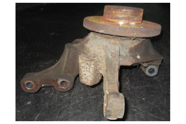 Recambio de mangueta delantero derecha para renault clio ii fase i (b/cbo)(1998) 1.4 (b/cb0c) referencia OEM IAM   