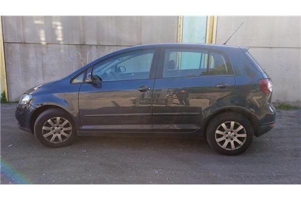 volkswagen golf v plus (5m1) del año 2005