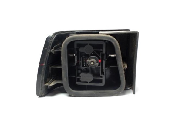 Recambio de piloto trasero derecho para citroen xantia berlina referencia OEM IAM   