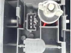 Recambio de piloto trasero derecho para citroen xantia berlina referencia OEM IAM   