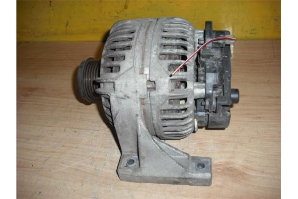 Recambio de alternador para volvo v70 familiar 2.4 (125kw) referencia OEM IAM 8622786 0124525014 