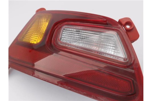 Recambio de piloto defensa trasero izquierdo para hyundai kona (os) 1.0 pure referencia OEM IAM 92405J9000 92405J9010 