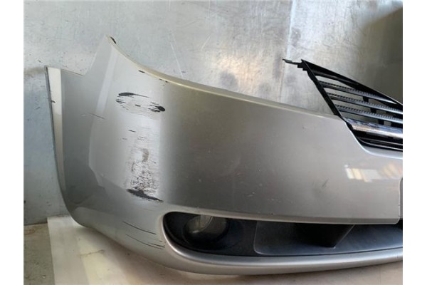 Recambio de paragolpes delantero para nissan primera hatchback (p12) 1.6 referencia OEM IAM 62022AU340  62022BV040 , NISSAN