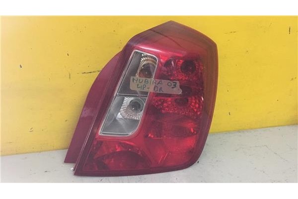 Recambio de piloto trasero derecho para chevrolet nubira berlina (2003) 1.6 se [1,6 ltr. - 80 kw cat] referencia OEM IAM 0311001