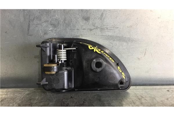 Recambio de manilla int. puerta delantero derecha para renault kangoo i (f/kc0) 1.5 authentique referencia OEM IAM 8200247803  