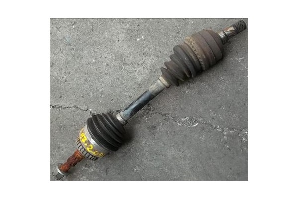 Recambio de palier delantero izquierdo para opel vectra b berlina (1995) 2.0 di 16v referencia OEM IAM   