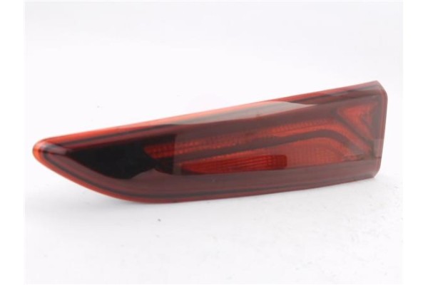 Recambio de piloto porton trasero derecho para hyundai kona (os) 1.0 pure referencia OEM IAM 92404J9000  