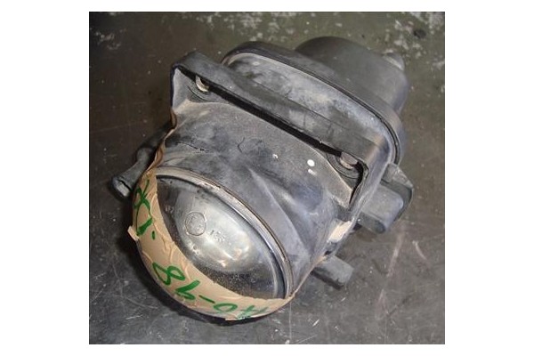 Recambio de faro antiniebla para audi a6 berlina (4b2) 2.5 tdi referencia OEM IAM 4B0941699  