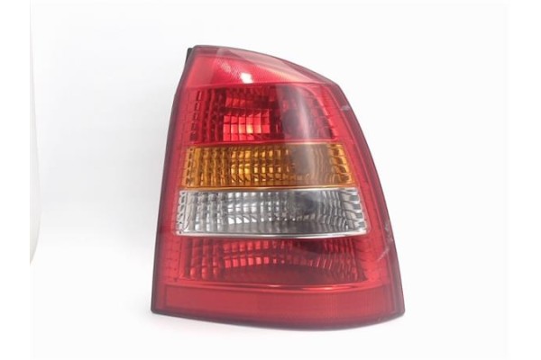 Recambio de piloto trasero derecho para opel astra g berlina referencia OEM IAM   